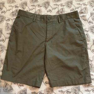 Banana Republic Aiden Short